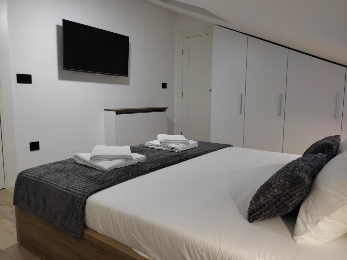 Sky Luxury Lejlighed Aranđelovac Eksteriør billede