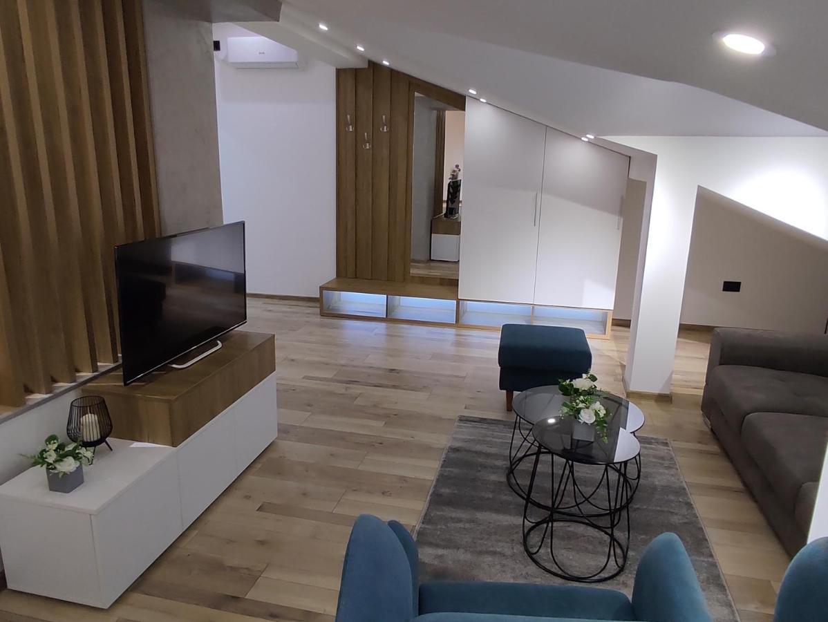 Sky Luxury Lejlighed Aranđelovac Eksteriør billede